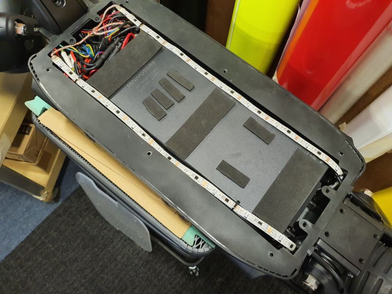 revêtement de pont led carbonrevo dualtron victor